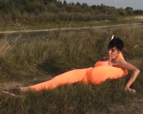 Hot yoga video in public